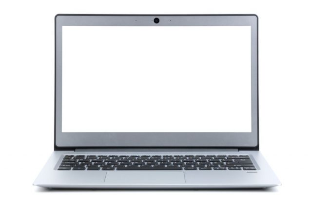laptop-with-blank-screen-isolated-on-white-backgro-JWBDNCU 1100x823